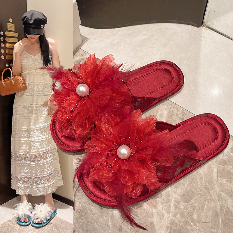Big Red Festive Bride Bridesmaid Sandals and Slippers Summer Outfit Fashionable Sandals Small Fragrant Style Non-Slip Flat Slippers for Women