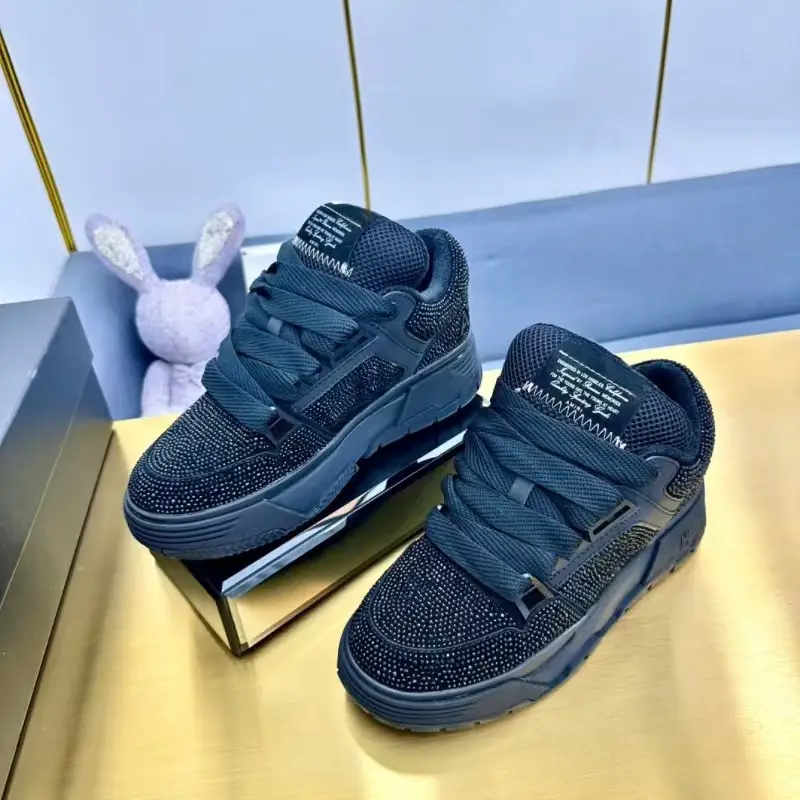 Am inlaid diamond 2024 new spring and summer bread shoes pop shoes couple sports and leisure low-top thick bottom plate shoes 2024 new