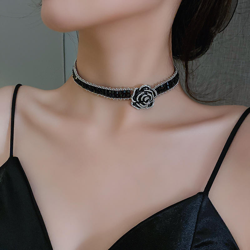 Black Camellia Necklace Women's French Style Light Luxury Niche Choker Clavicle Chain New High-end Sense Neck Chain Collar