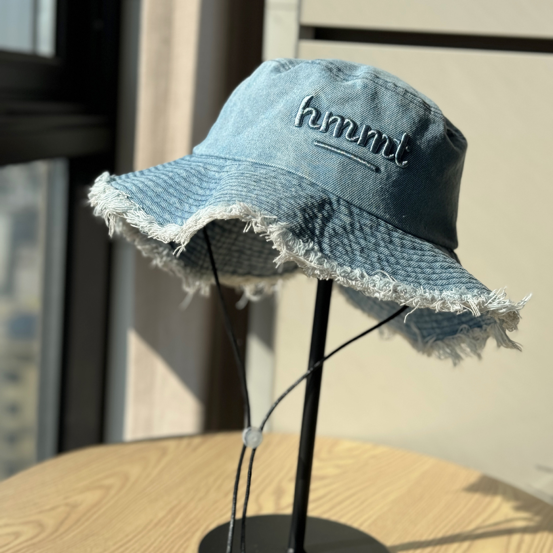 2026 New Retro Frayed Denim Fisherman Hat for Women, Spring Sun Hat with Large Brim, Makes Face Look Smaller, Casual and Simple