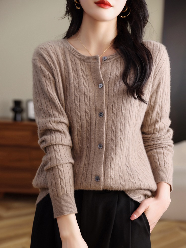Spring and Autumn New Round Neck Sweater Women's Knitted Cardigan Tops Sweater Top Women's Fashion Slim Twist Long Sleeve