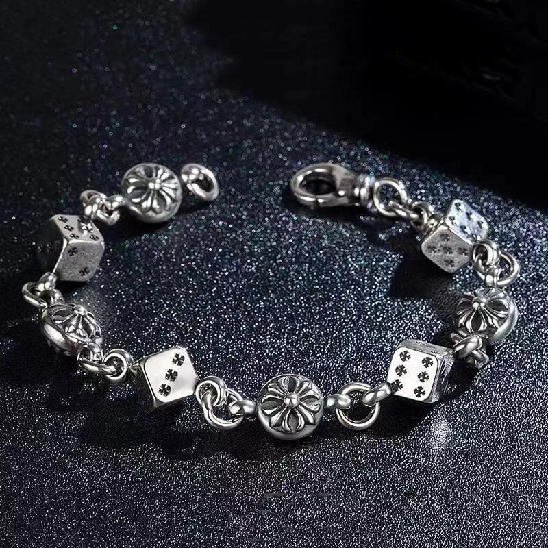 European and American Cross-Border Jewelry Retro Old Dice Bracelet Light Luxury Niche Couple Bracelet Men and Women Personalized Punk Bracelet Foto QC de 1688 na Qualit.ly