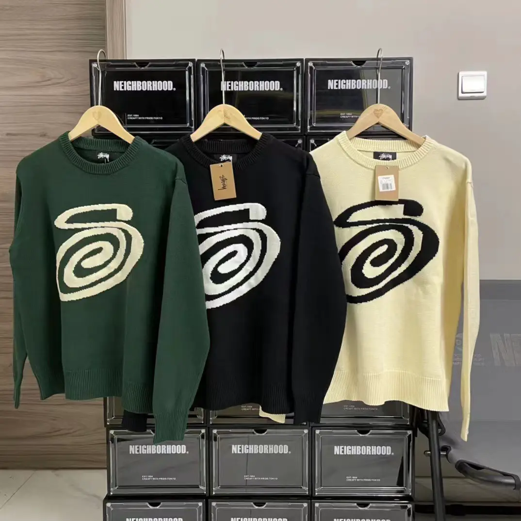 Trendy Brand World Tour Stu Black Eight Dice Full Body Large Logo Long-Sleeved Knitted Sweater Round Neck Loose Men and Women