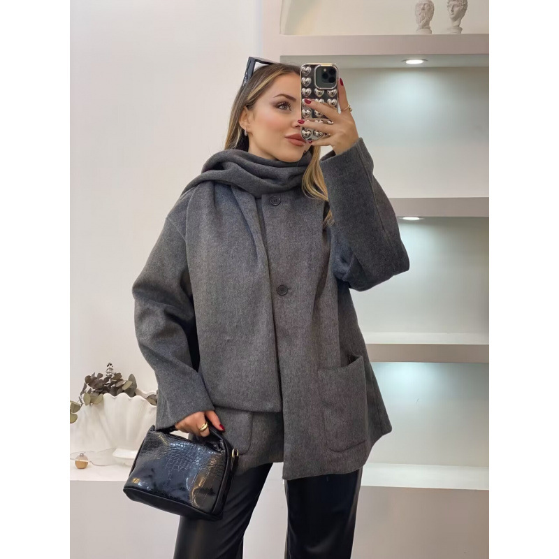 Cross-Border Women's Clothing Manufacturers Wholesale 2025 Autumn and Winter European and American Style Scarf-Decorated Single-Breasted Woolen Coats