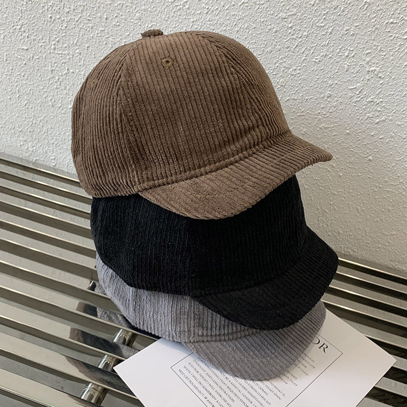 Korean-Style Niche Japanese Retro Short-Brimmed Baseball Cap for Women, Street Casual Versatile Corduroy Baseball Cap for Men, Hip-Hop Fashion