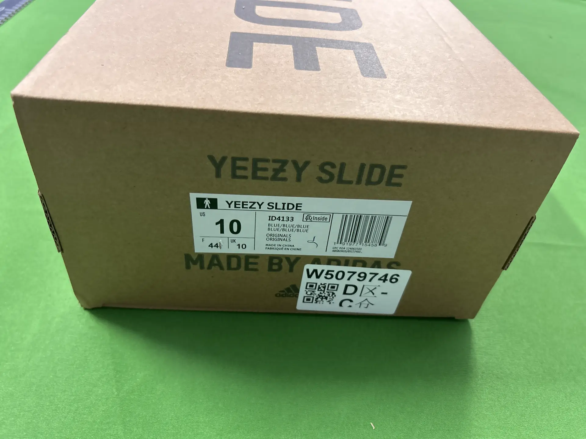 Adidas Yeezy Slide Blue