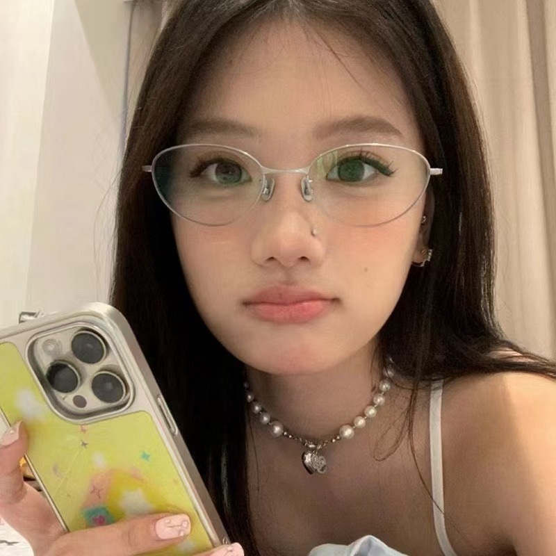 Retro gold-rimmed metal cat's eye pure want cold high wind Korean plain-looking anti-blue glasses frame can be equipped with myopia