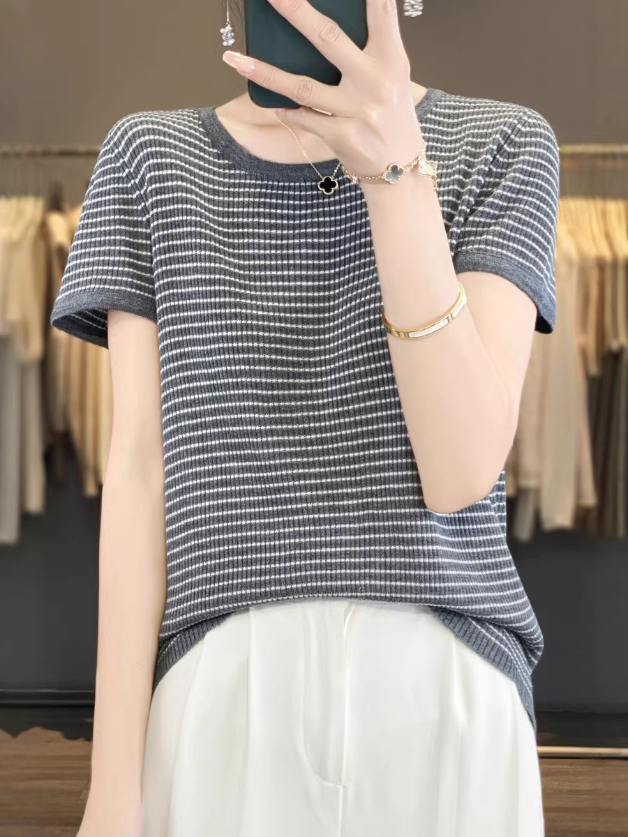 Old Money Style Striped Short-Sleeve Fine Wool Knit Top for Women, Spring/Summer Versatile and Elegant Knitwear, Simple Design Striped T-Shirt