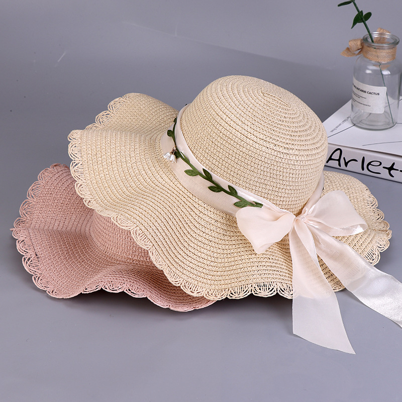 New Summer Women's Bow-Knot Ribbon Large Wave Beach Straw Hat Outdoor Breathable Sun Protection Hat