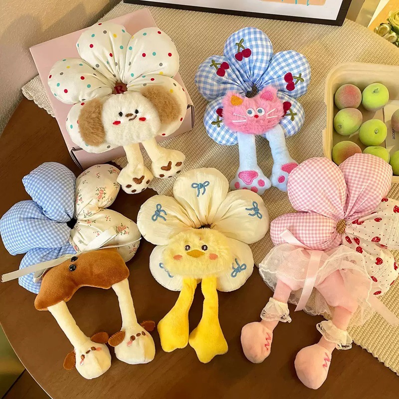 Cute Cartoon Floral Hair Ties for Women with a High-End Feel, Filled with Cotton, 3D Dog Head Hair Rope, Cat and Duck Hair Rope