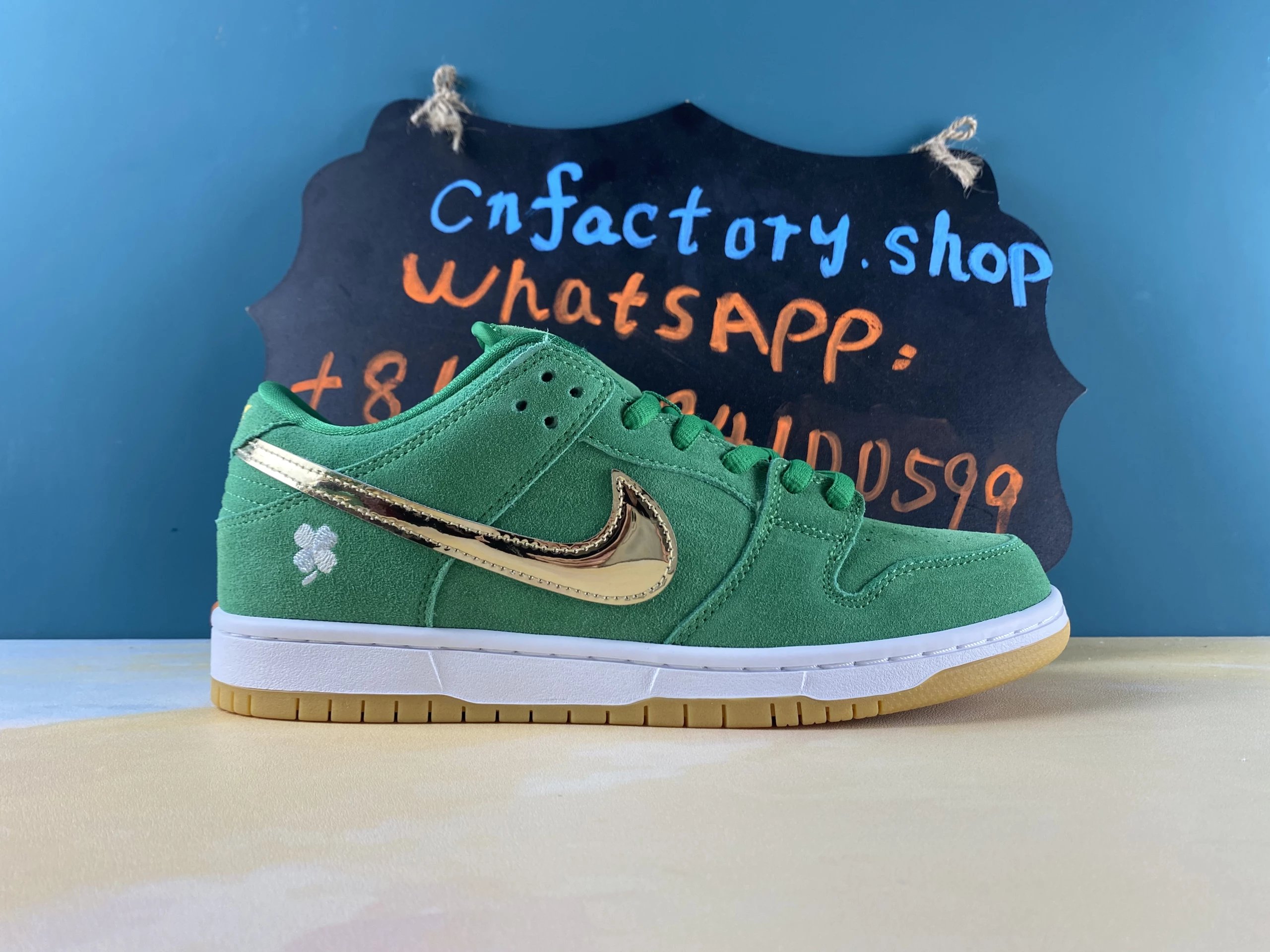 H40 N1ke SB Dunk Low Pro St. Patrick's Day (2022)-BQ6817-303