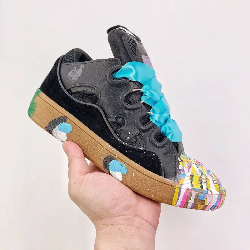 European Station 2024 New German Training sneaker Painted Graffiti Men's and Women's Lovers Shoes Casual Platform Bread Shoes Board Shoes