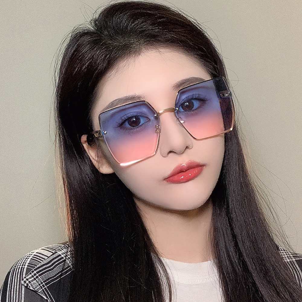 2023 Frameless Cut Internet Celebrant Sunglasses Women's Fashionable Korean Style Sunglasses Gradient Anti-UV Sunglasses