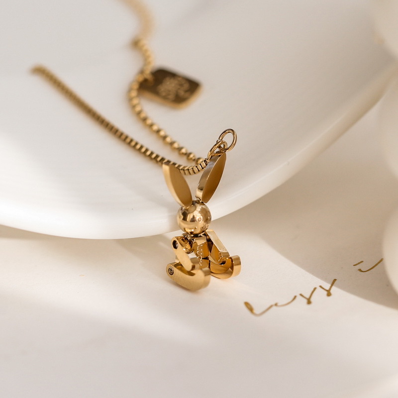 2023 New Style Color-free Golden Rabbit Necklace Women's Summer Light Luxury Pendant Neck Chain Niche Design Simple Tanabata
