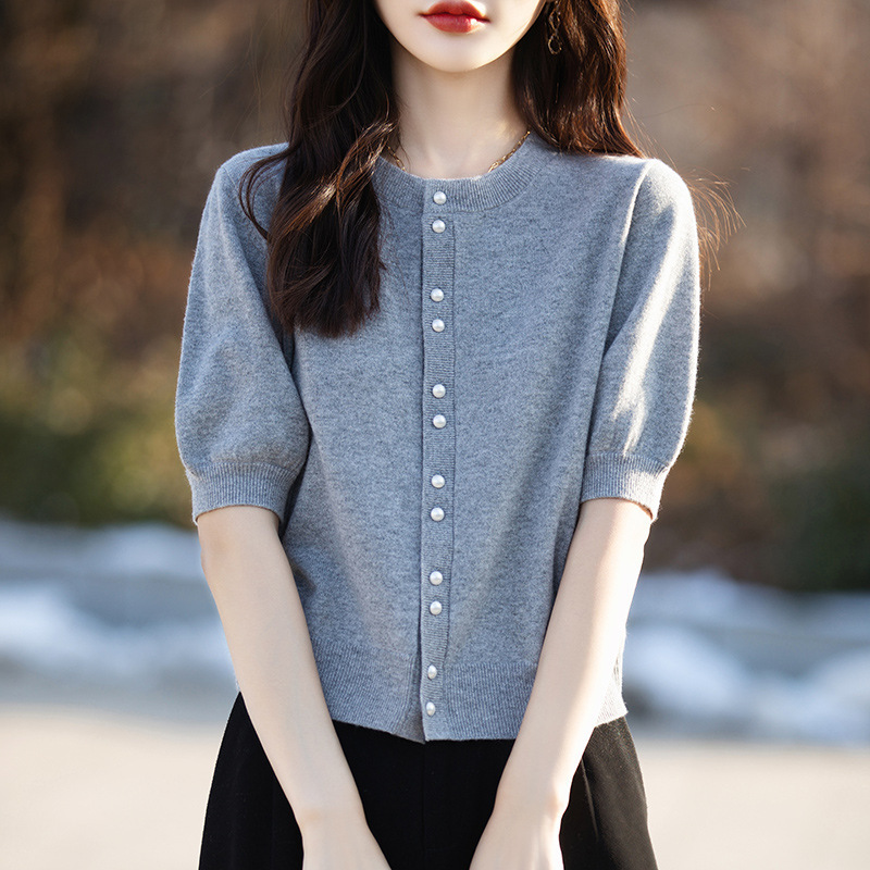 Vintage Round Neck Pearl Buckle Short-sleeved Knitted Cardigan Women's Summer Thin Slim-fit Short Slim-fit Top