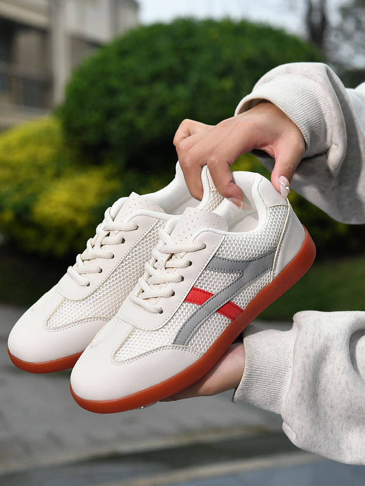 Mesh Tai Chi Shoes, Sports Shoes, Martial Arts-Specific Shoes for Men and Women, Hollow-Out Design for Practicing Tai Chi, Couple Style, Lightweight and Comfortable