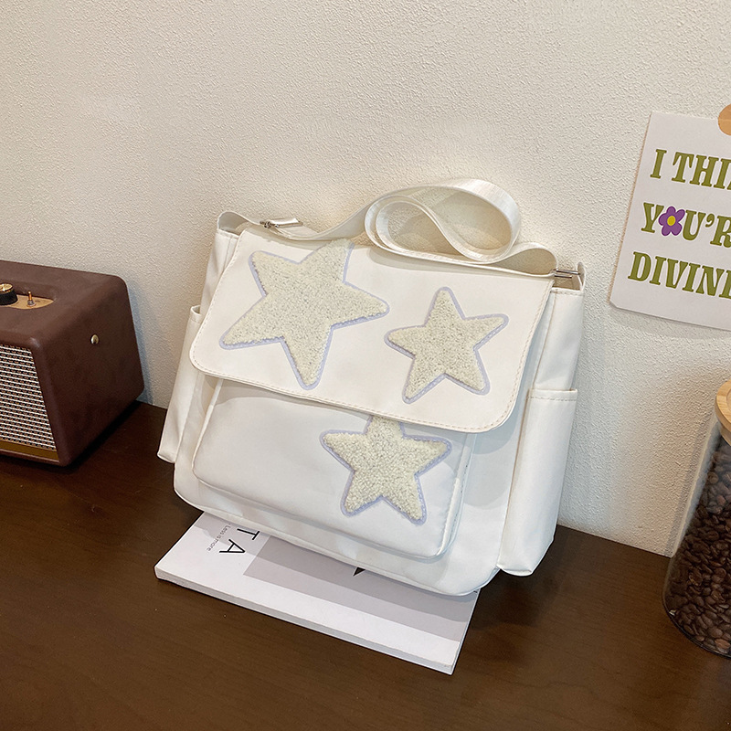 2024 New Trendy Red Crossbody Bag Women's Japanese Niche Design Five-pointed Star Class Casual Shoulder Bag Messenger Bag