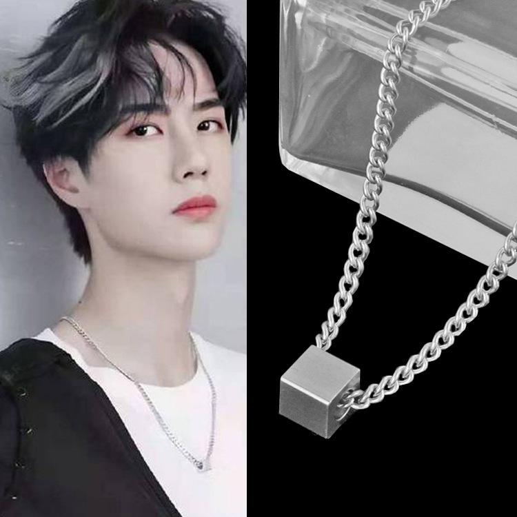 Wang Yibo Same Style Square Titanium Steel Necklace Japanese and Korean Style Personality All-match Harajuku Men's and Women's Pendant Collarbone Chain Trendy Hip-hop