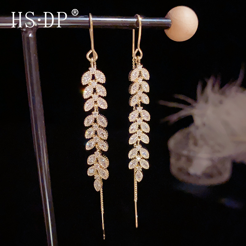 Dongdaemun Elegant Personalized Light Luxury Wheat Ear Long Ear Line Niche Design Super Fairy Fashion Simple Advanced Sense Earrings