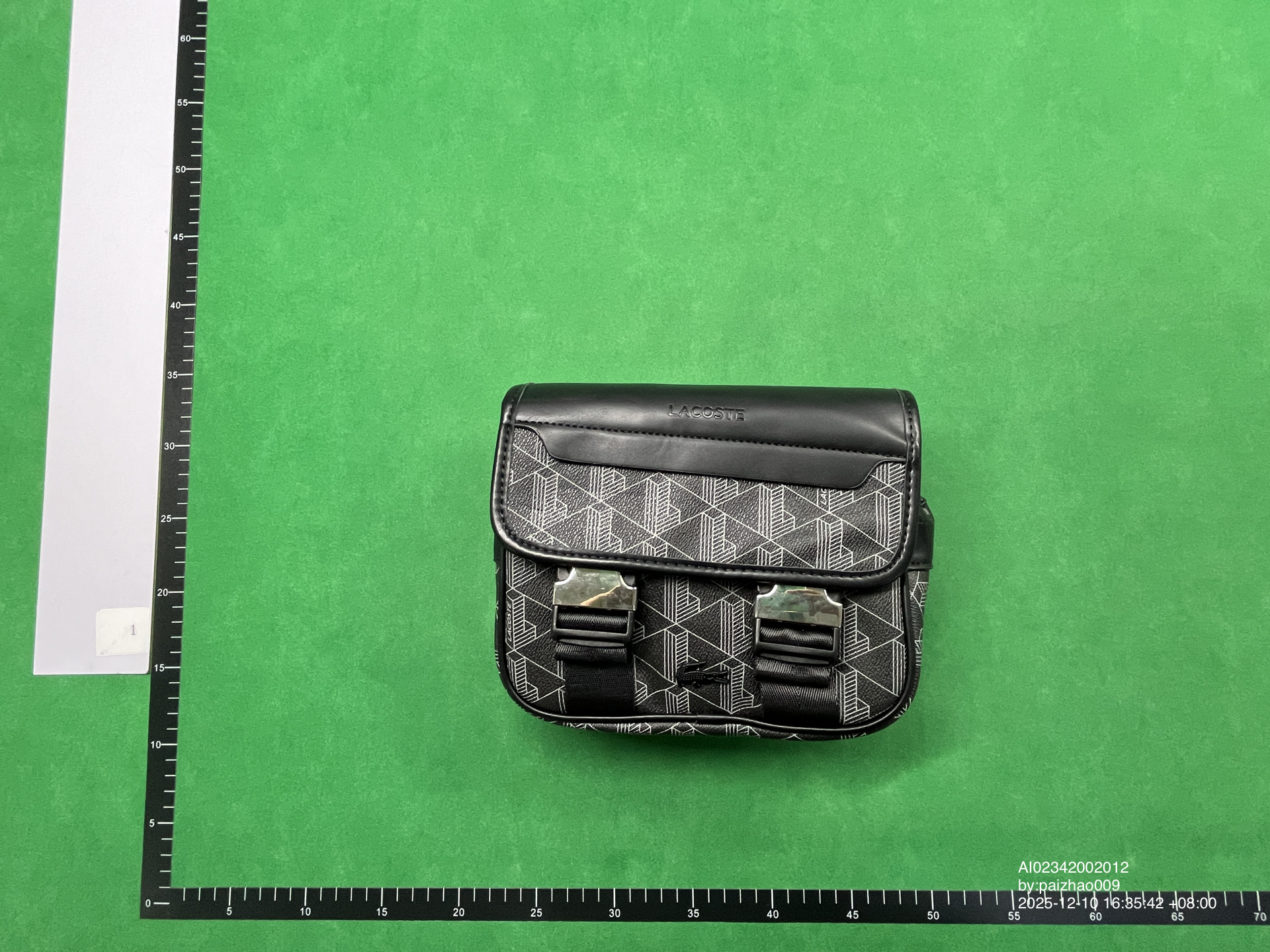 LACOSTE Messenger Bag QC