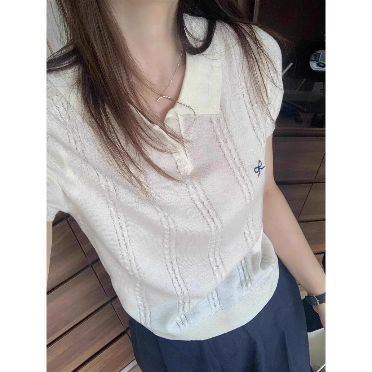 Bowknot Embroidery Design T-Shirt Polo Collar Twist Knit Top 2026 Summer Korean Style Regular Shoulder Knit Short-Sleeve Women's Top
