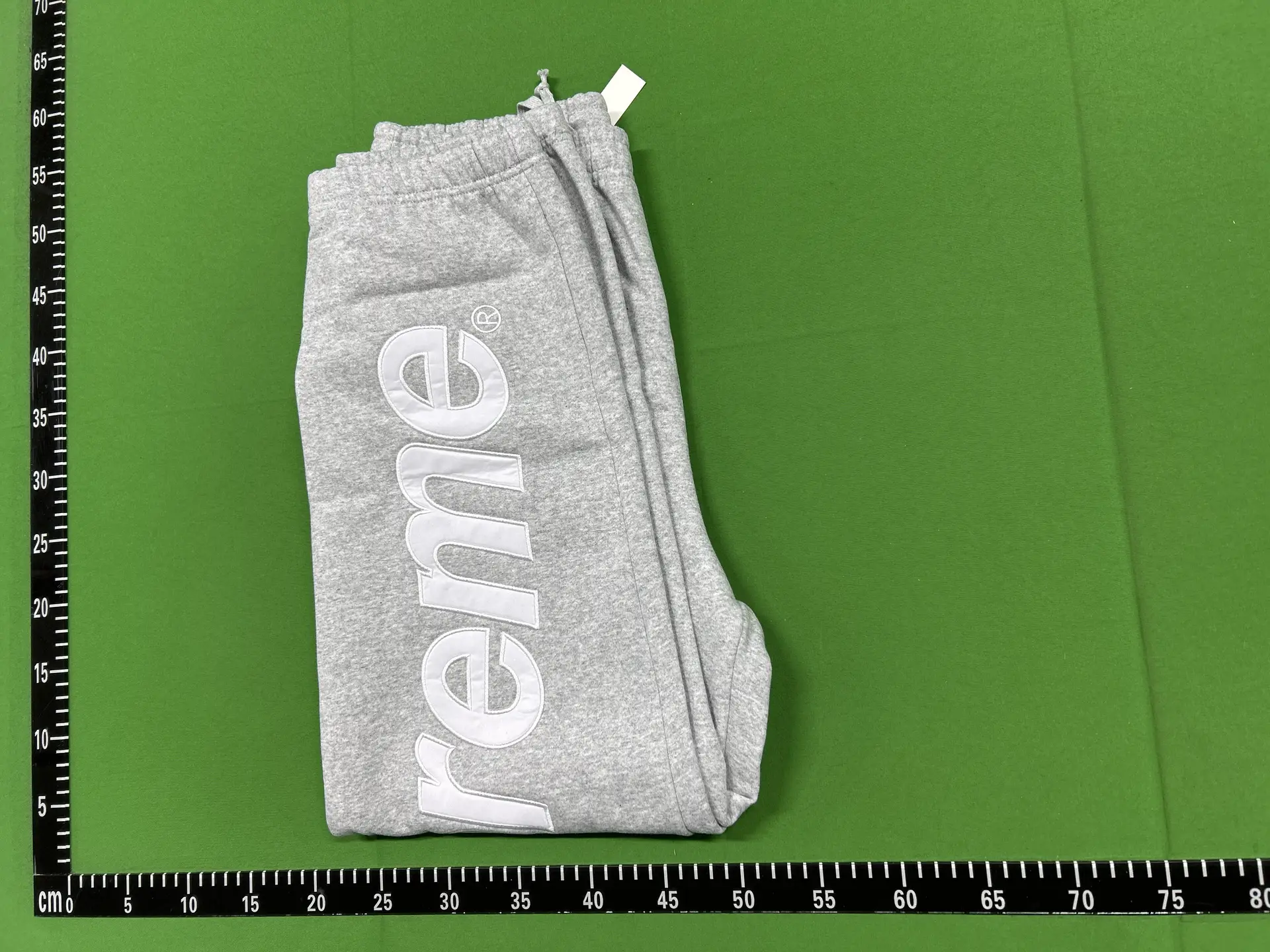 Supreme Logo Sweatpants Grey