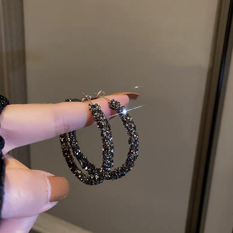 2025 New Trendy Internet Celebrity Large Hoop Earrings for Women, High-End Full Diamond Temperament Circle Earrings