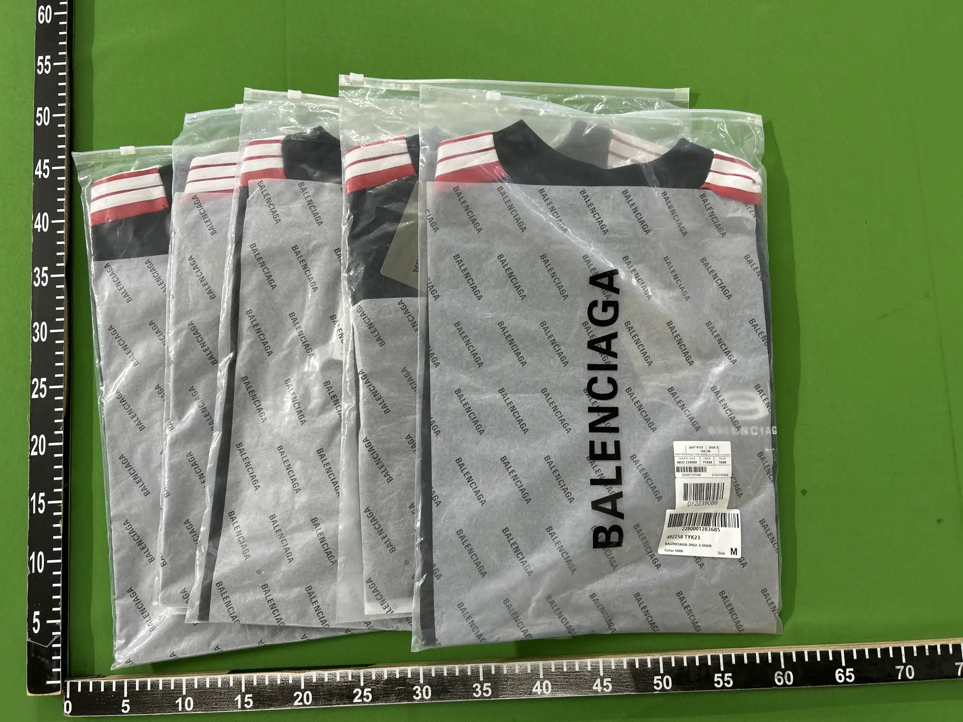 High-End Paris 2026 New B Brand Classic Logo Color-Blocked Left Chest Embroidered Oversized Loose Short-Sleeve T-Shirt