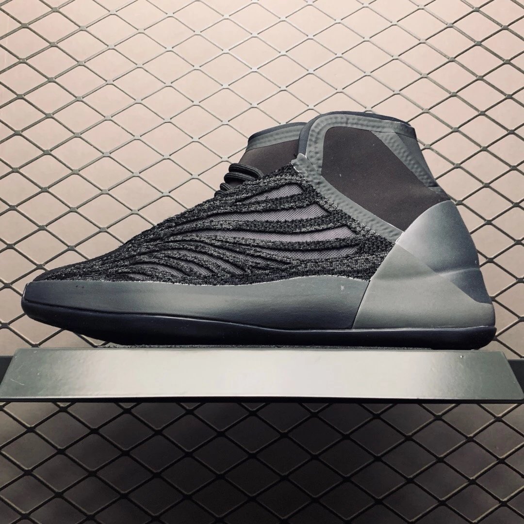 阿迪达斯原价600 两个色 Yeezy Boost Basketball Quantum 椰子篮球鞋 3460