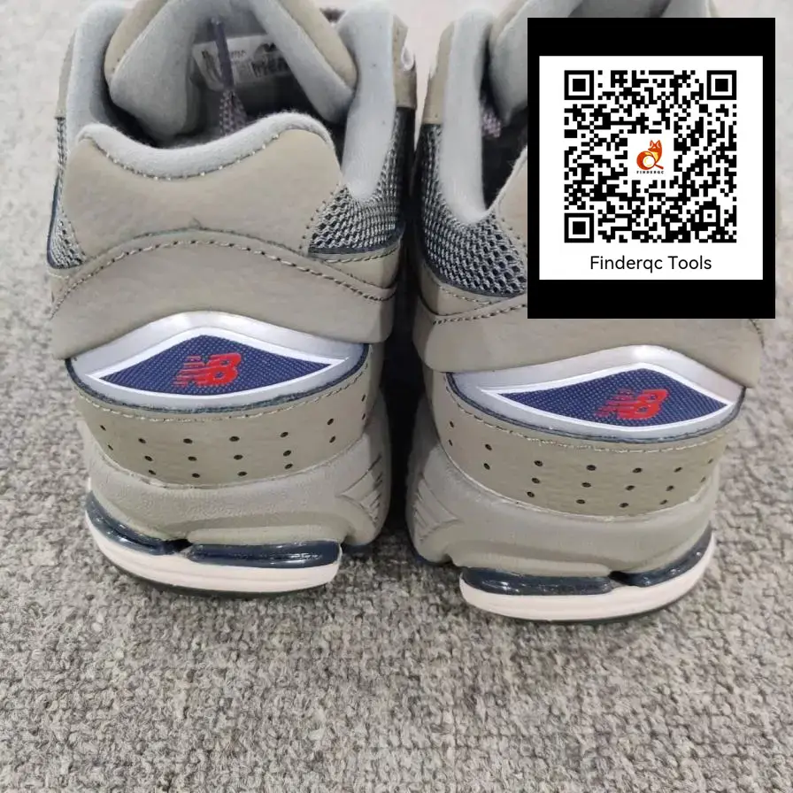 New Balance ML2002R Beige