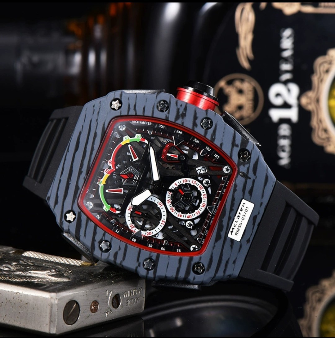 Foreign trade hot carbon fiber wine barrel shaped second quartz watch fashion six pin men's watch in stock watch