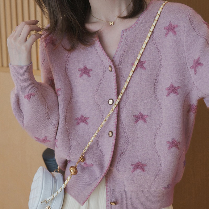 Kaning Five-Pointed Star Embroidered V-Neck Knitted Cardigan for Women 2026 Autum New Fashion Gentle Sweater Jacket Trend