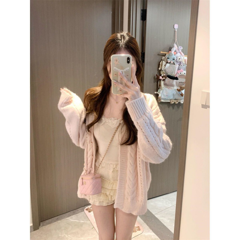 【Girl's Heartbeat】Pink Chic and Gentle Coat 2025 New Soft and Fluffy Twist Loose Pure Desire Knitted Cardigan