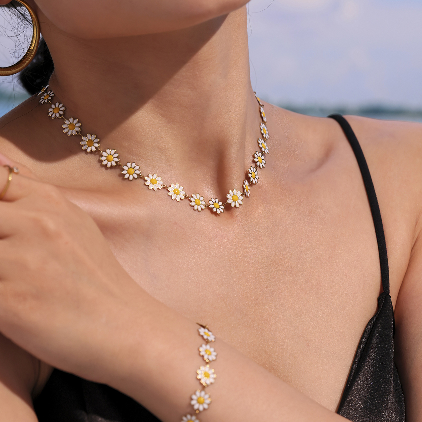 Fantasy romantic French daisy bracelet necklace anklet suit stainless steel gold plated 18k exquisite artistic jewelry