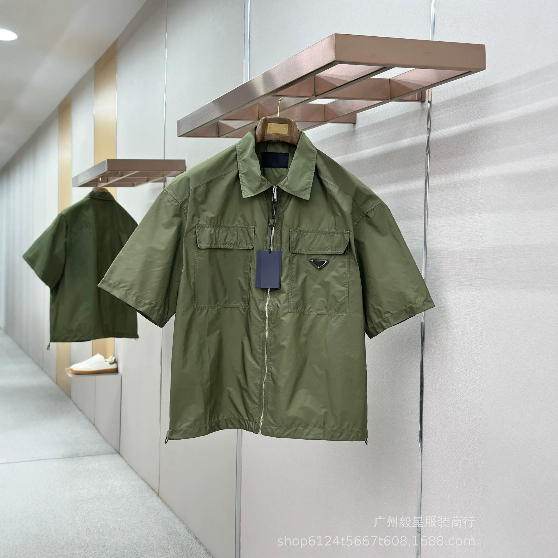 Ceiling P Brand 26Ss Recycled Nylon Solid Color Double Pocket Zipper Short Sleeve Shirt Casual Loose Fit Unisex QC photo from 1688 on Qualit.ly