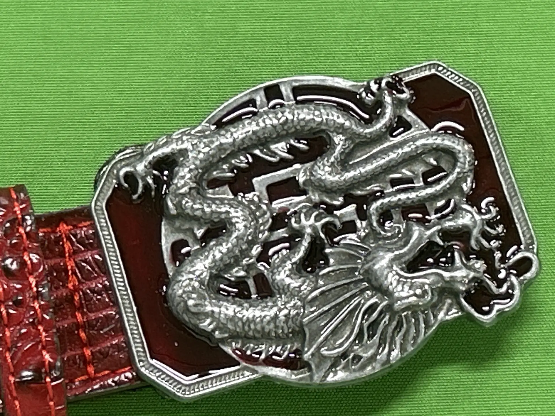 Black and Red Disc-Shaped Dragon Subculture Belt