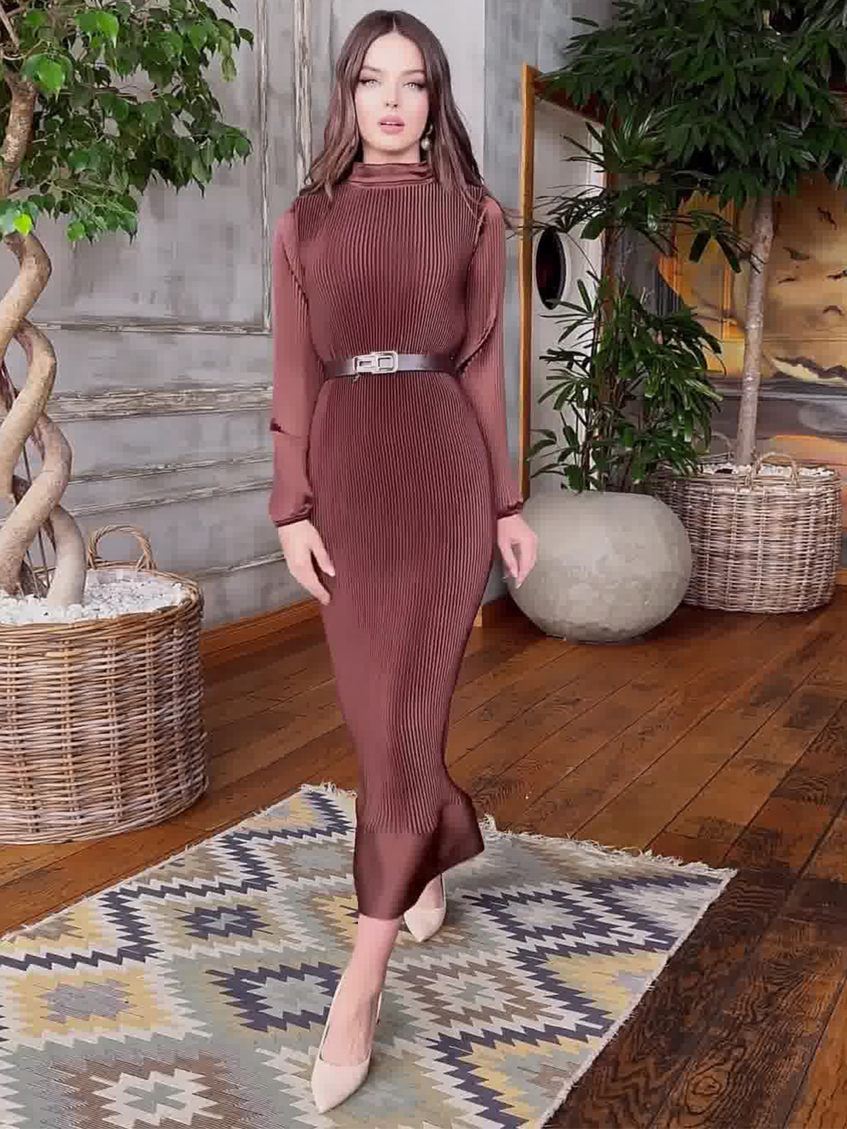 Amazon's 2025 Autumn New Pleated Dress Retro A-Line Skirt