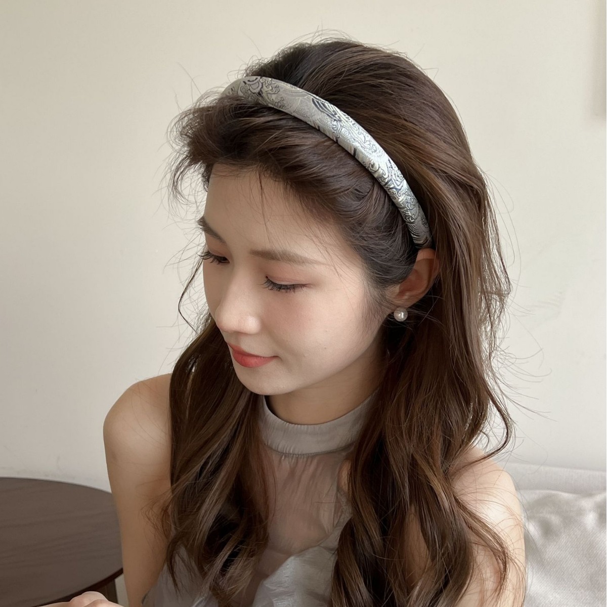 Guofeng high-grade satin gray champagne velvet printed fine sponge headband elegant temperament headband