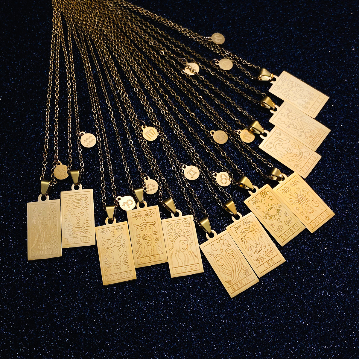 European and American cross-border stainless steel 12 Constellation necklace women's square retro 12 constellation tarot tag clavicle chain