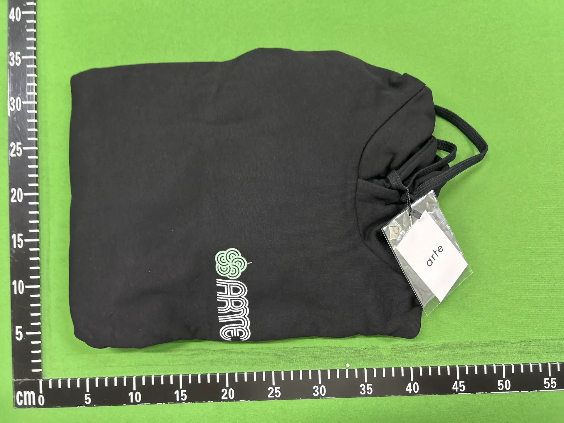 Arte black t-shirt
