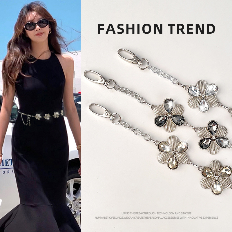 Ins High-End Style Clover-Shaped Rhinestone-Embellished Women's Metal Waist Chain, Versatile Accessory to Pair with Suits, Dresses, and Jeans