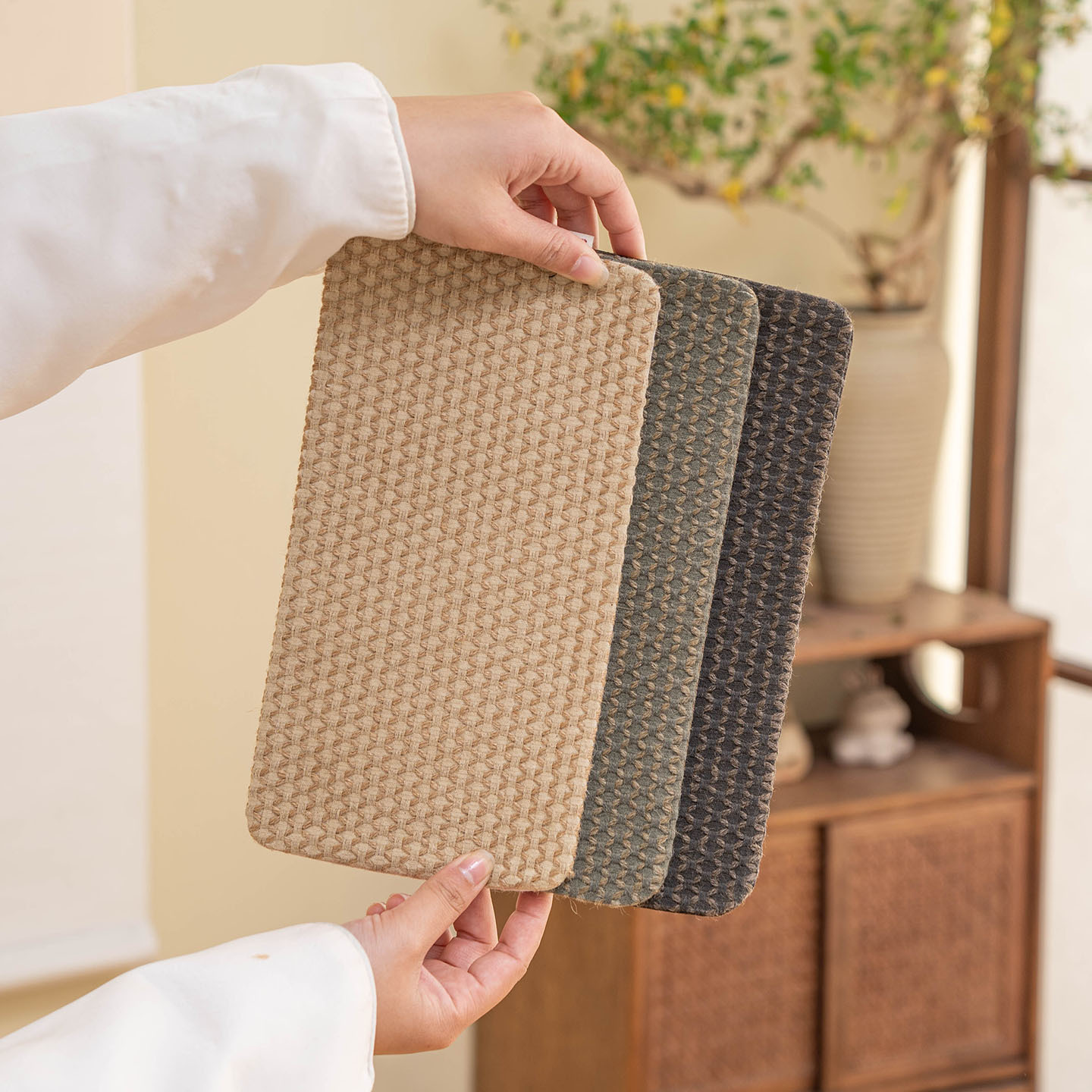 Cotton and Linen Fish Scale Pattern Twine Fabric Tea Mat Tea Table Mat Dry Brewing Mat Heat Insulation Mat Tablecloth Tea Ceremony Accessories