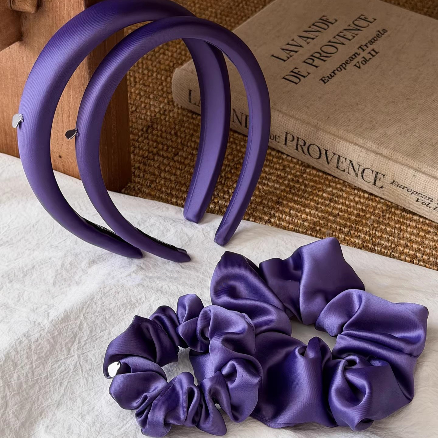 Casual Style Purple Satin Scrunchie 2026 New Model with a High-End Feel, Gentle on Hair, Suitable for Ponytails, Hair Tie Accessory
