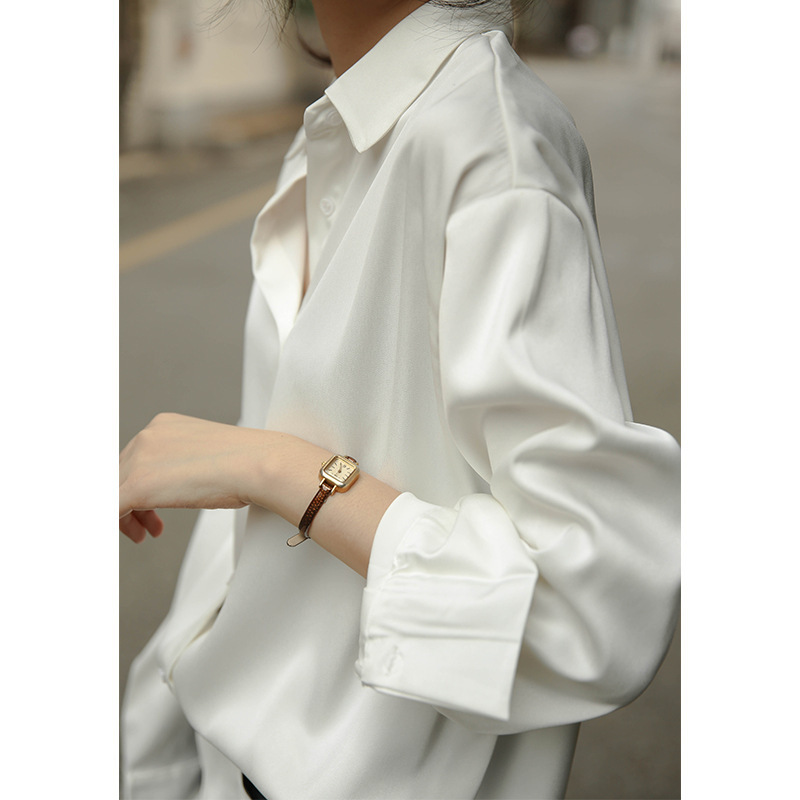 Long-Sleeve Satin Shirt for Women with a Unique Design, 2026 Spring/Summer New Versatile Drapey Top, Retro Hong Kong Style Shirt