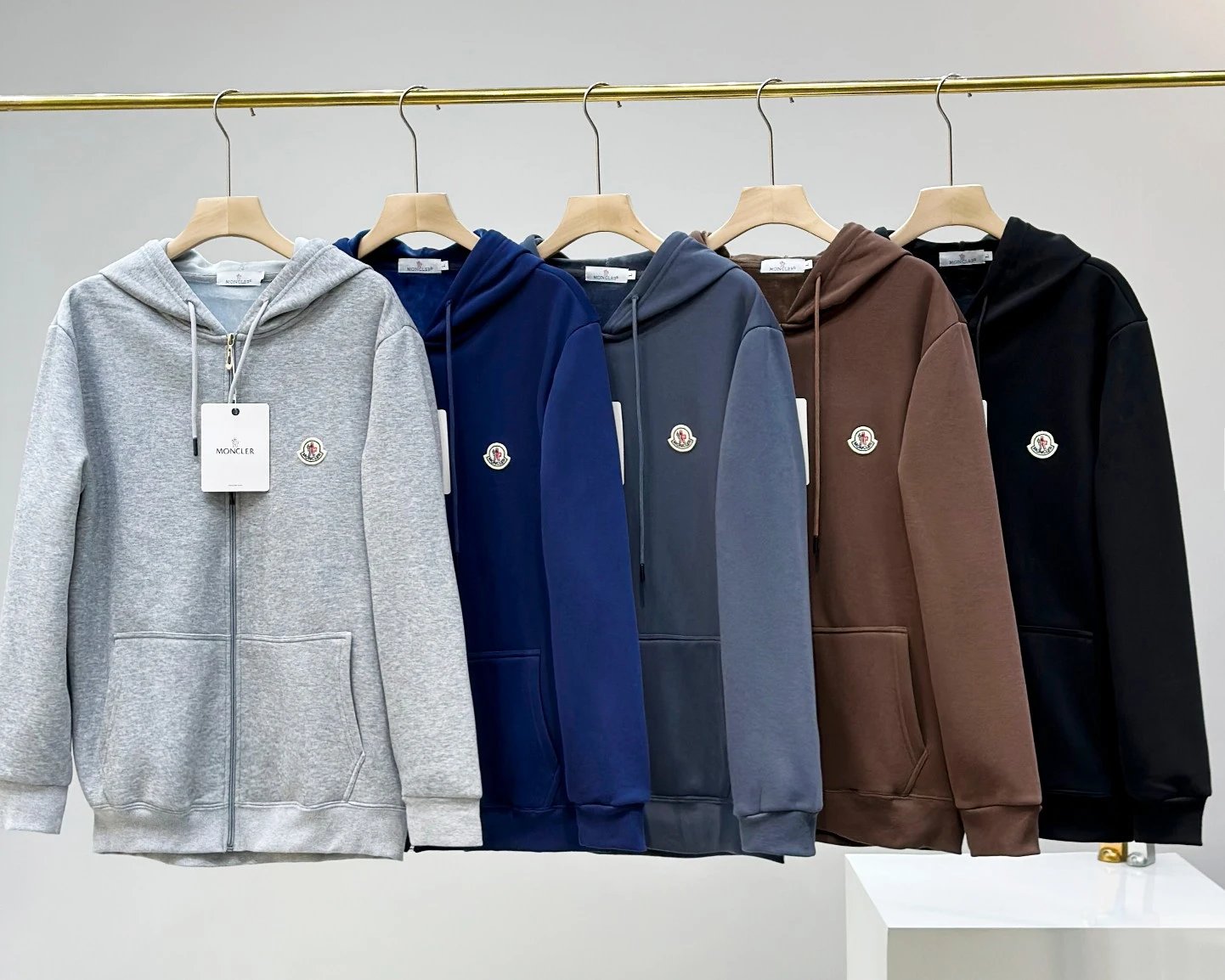 Moncler Zip-up Hoodie Foto QC de WEIDIAN na Qualit.ly