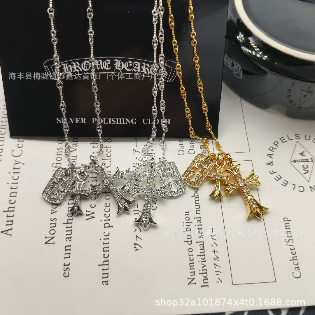 Crow's diamond-encrusted double cross golden diamond retro three-piece necklace lovers bamboo chain manufacturer's batch Foto QC de 1688 na Qualit.ly