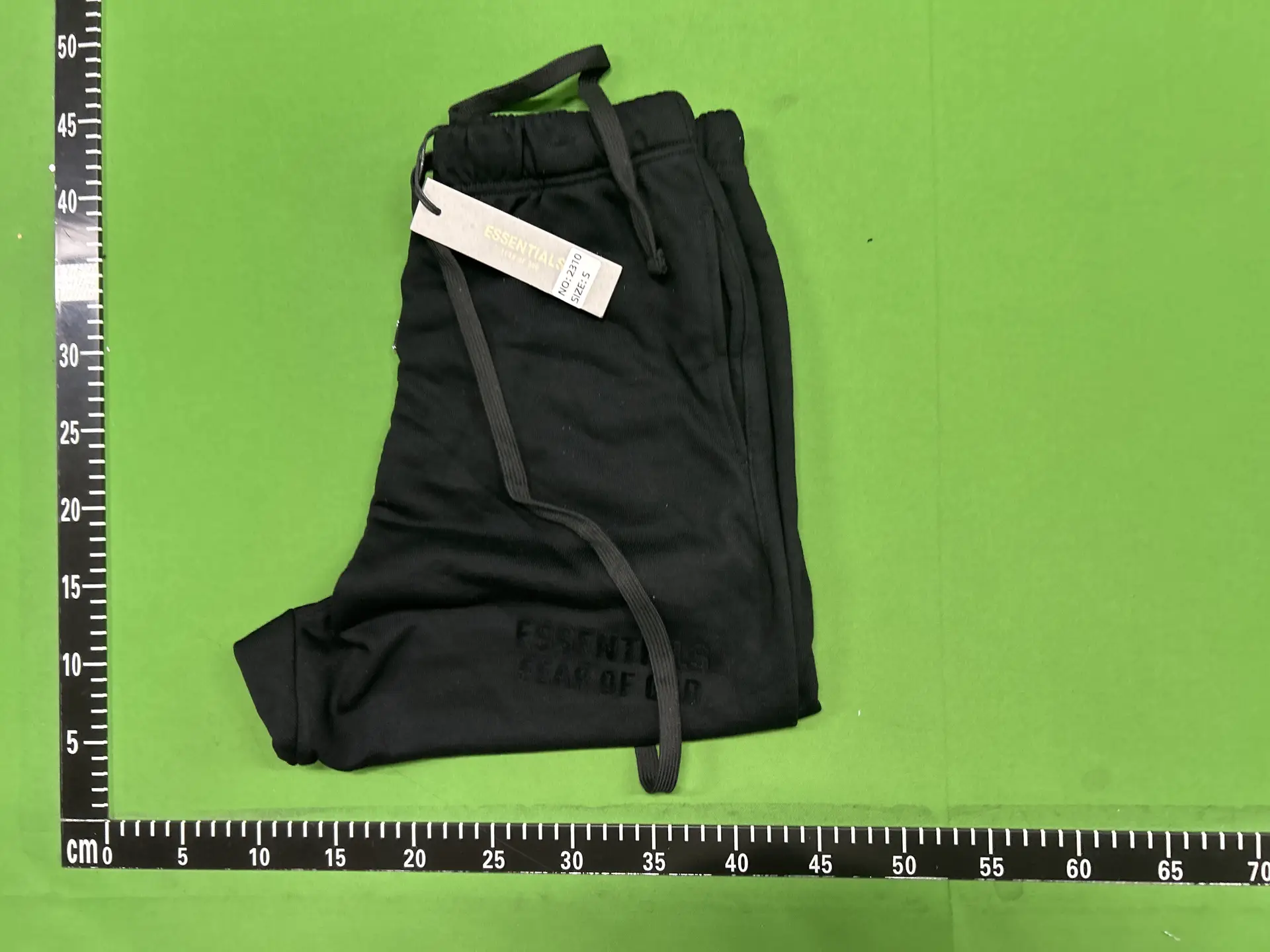 Fear of God Essentials Sweatshorts Black