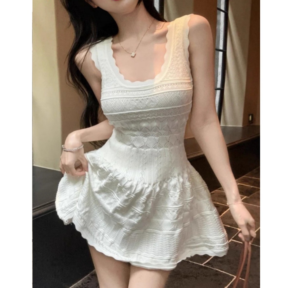 French-Style Sleeveless Knit Dress for Women, Summer New Model, Cool Hollow-Out Design, Waist-Cinching, Slimming A-Line, Elegant Style