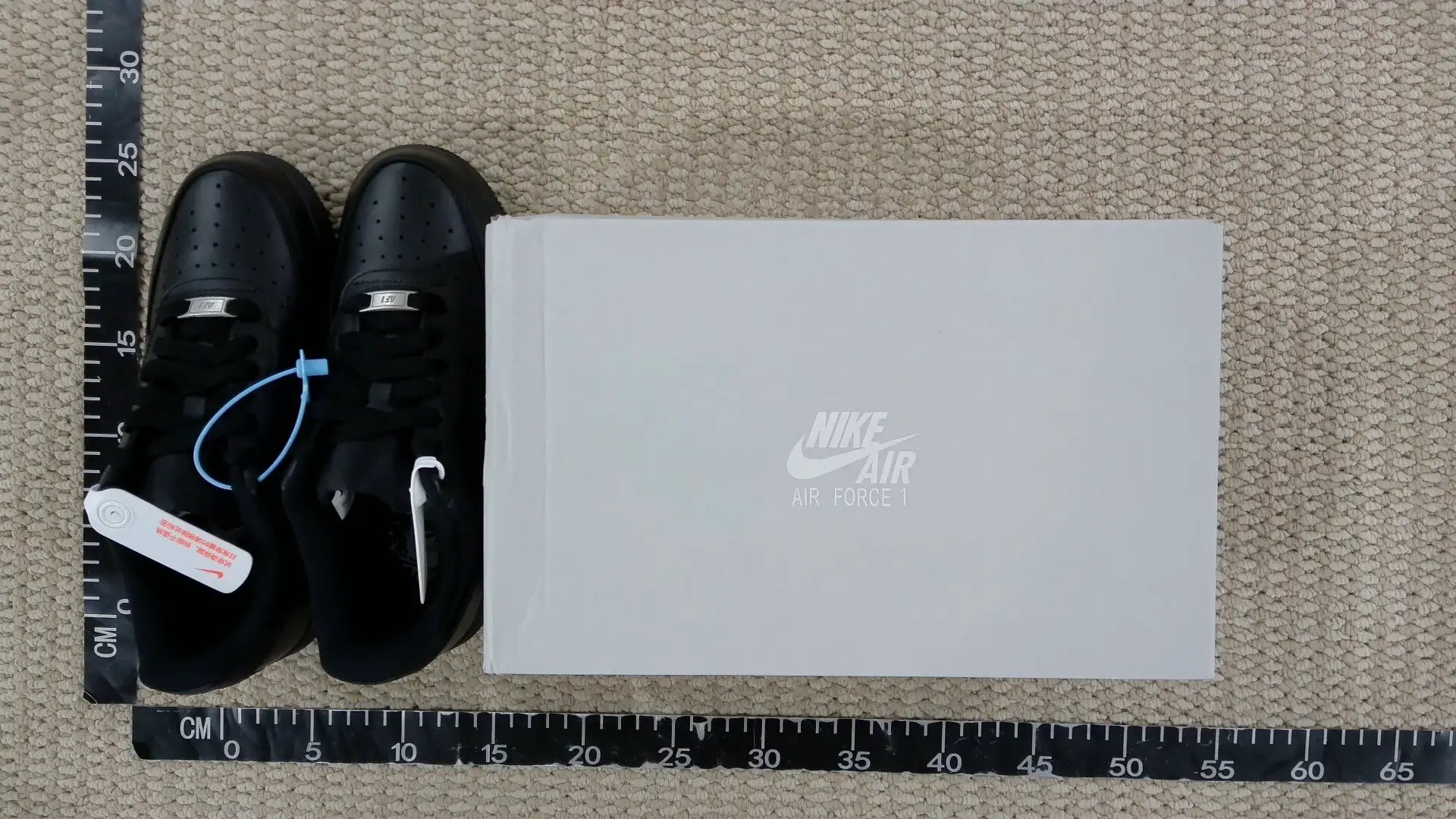 Nike Air Force 1 Black