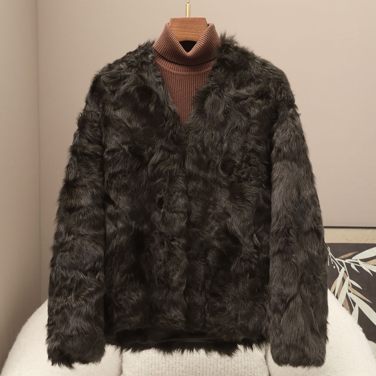 Manufacturer's In-Stock 2026 New Model Small Lake Lamb Fur Coat for Women, Spring Casual Korean Style Shearling Jacket
